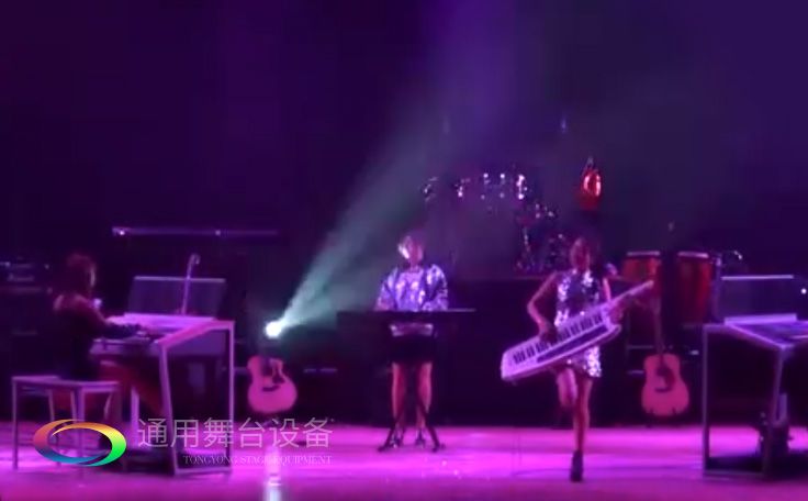 廣東文藝職業(yè)學院排練廳舞臺專業(yè)燈光、舞臺阻燃幕布、聲學系統(tǒng)等設備購置及施工項目完成驗收工作