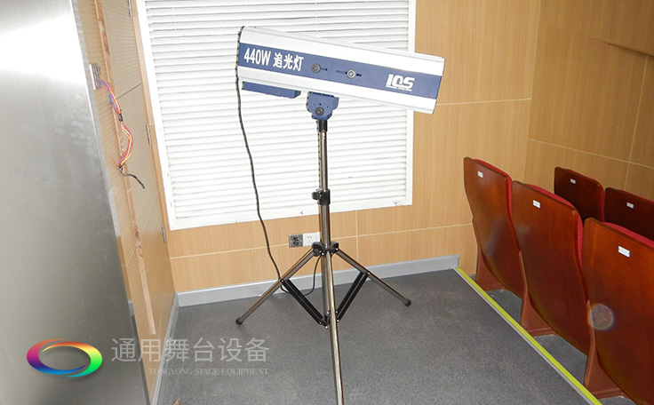 通用舞臺(tái)幕布優(yōu)勢(shì)！奉行以