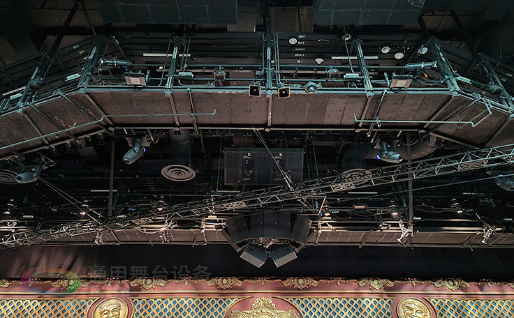 泰州通用舞臺設備、舞臺幕布與您攜手共進 結(jié)合現(xiàn)代科技為客戶打造與眾不同的視覺盛宴