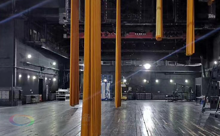 裝飾舞臺 提升演出效果 舞臺大幕、二道幕、三道幕、橫側(cè)幕、紗幕、天幕、吸音幕、串疊幕、側(cè)幕、安全防火幕...